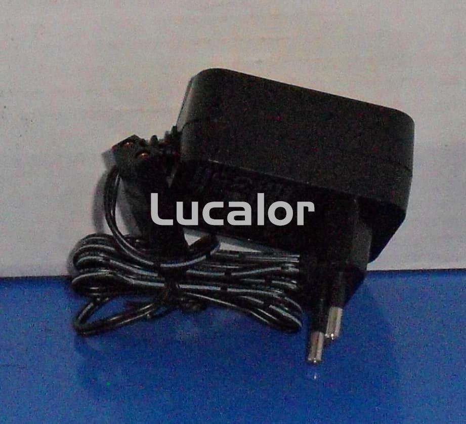 Cargador limpiafondos spider max - Imagen 1