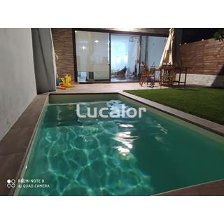 Piscina en lamina color arena - Imagen 1